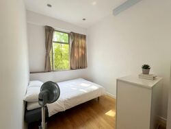 Landbay Condominium (D16), Condominium #569725631